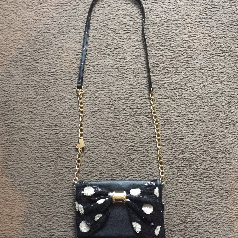 Betsey crossbody